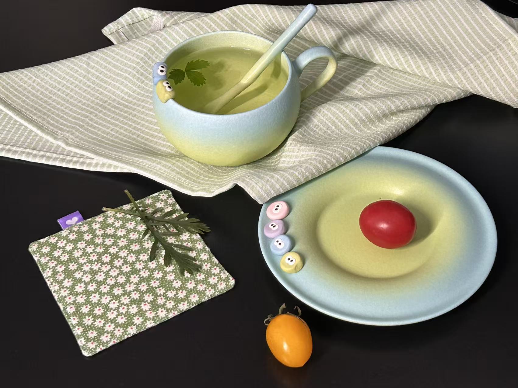 Softly Gathered Set – Mint Spring