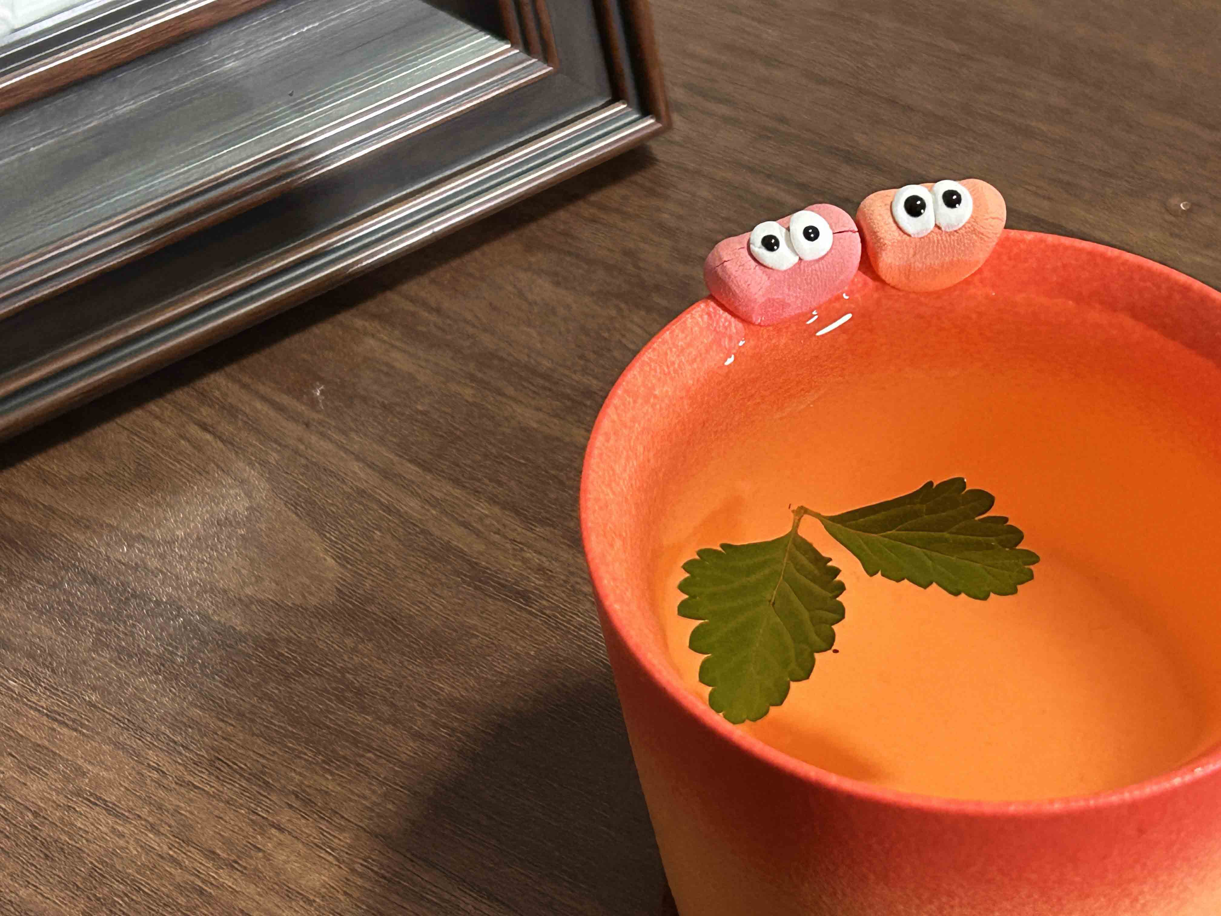 Choko Whisper Cup – Carnival Red