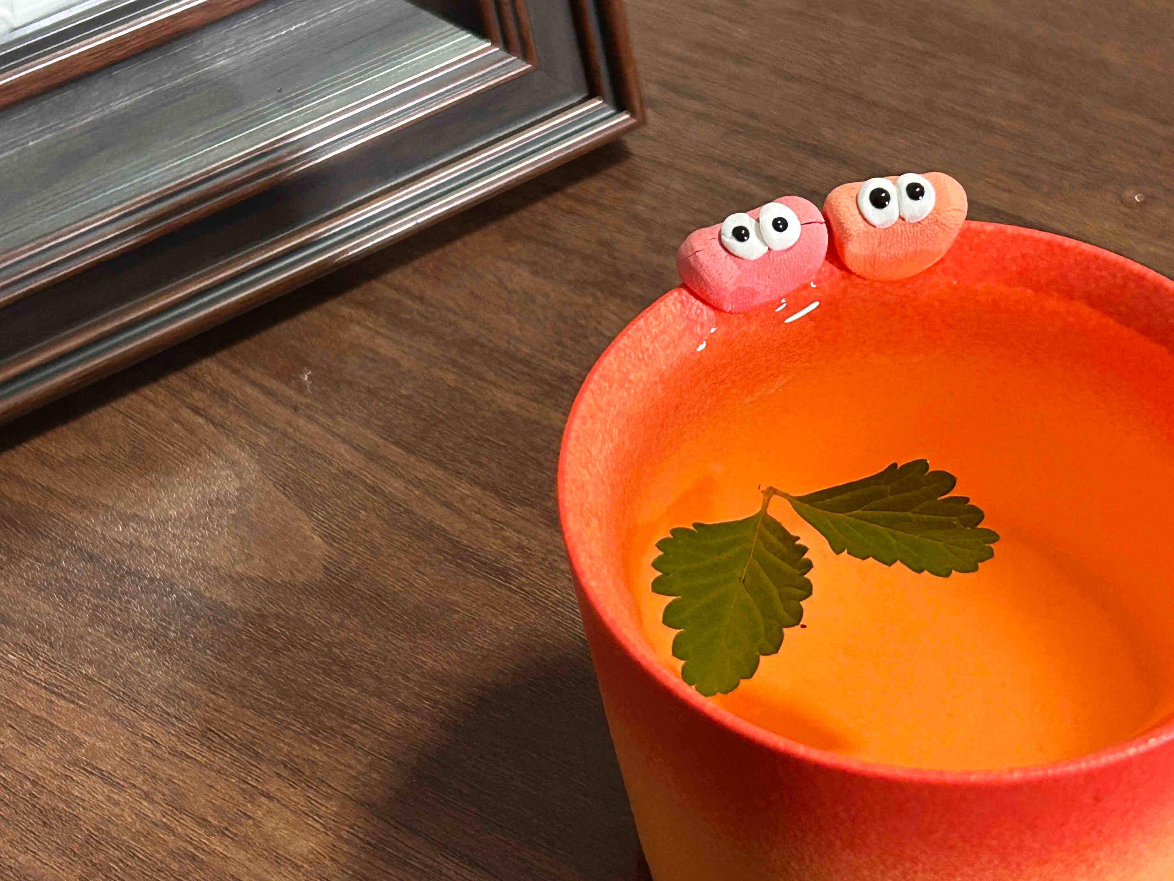 Choko Whisper Cup – Carnival Red